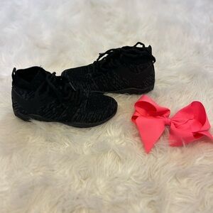 Brand new sneakers! An amazing gift at a even more amazing price!